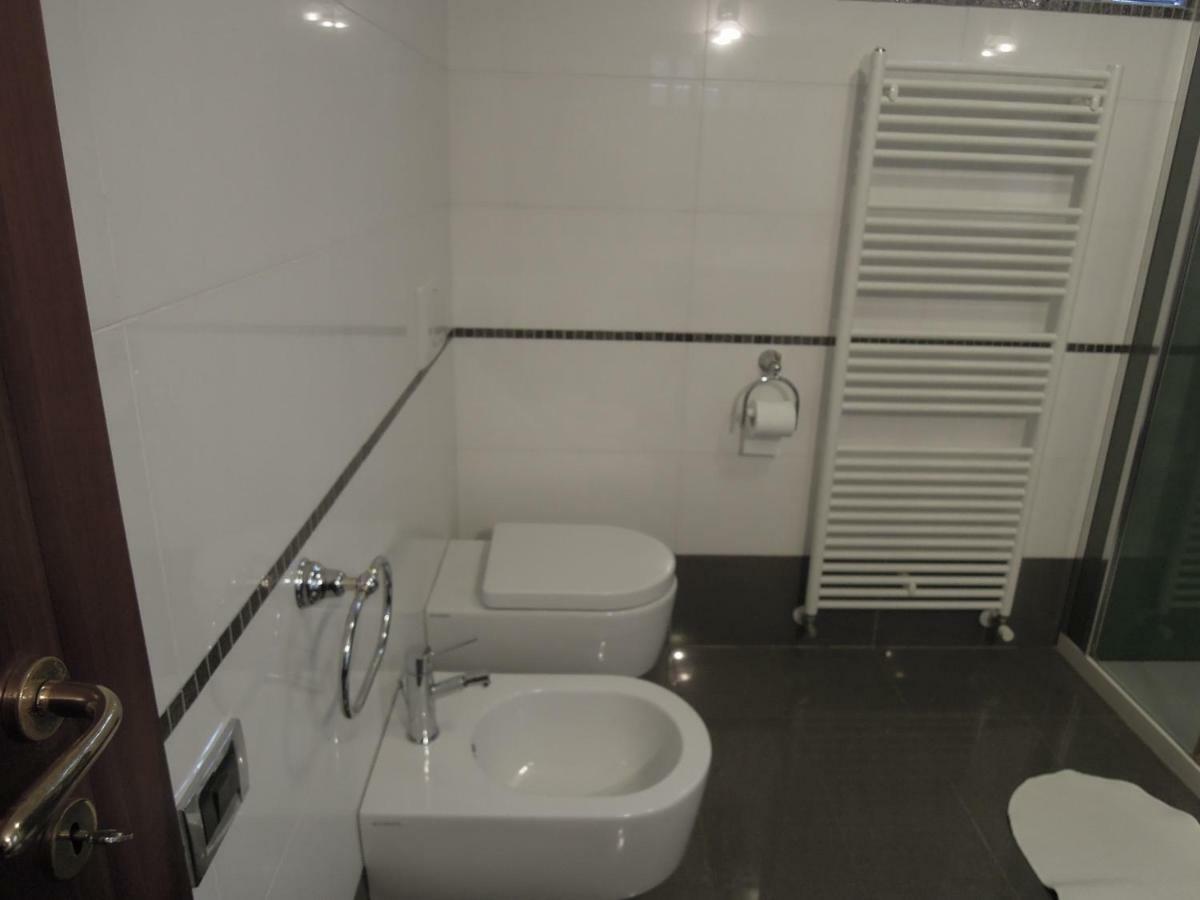 Ca' Delfina Holiday Home البندقية المظهر الخارجي الصورة